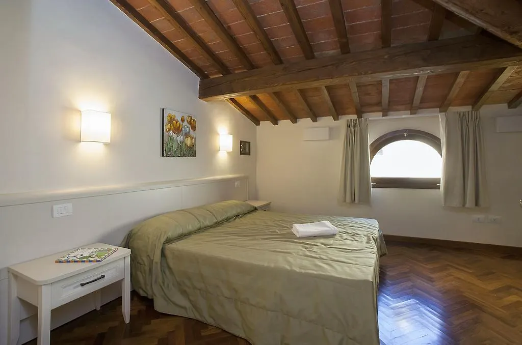 Family Apartments Borgo Albizi Φλωρεντία Ιταλία