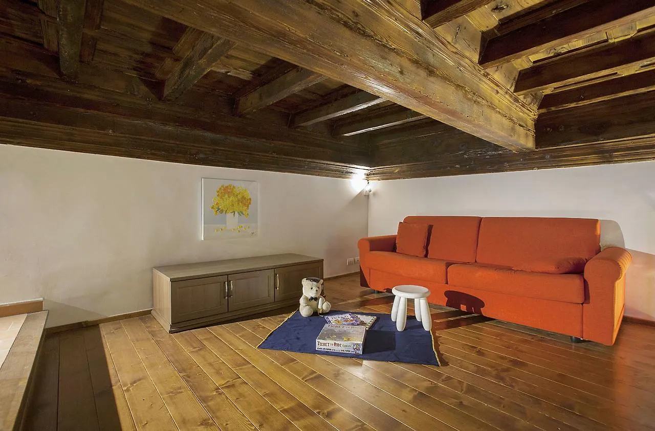 Family Apartments Borgo Albizi Φλωρεντία 0*,  Ιταλία